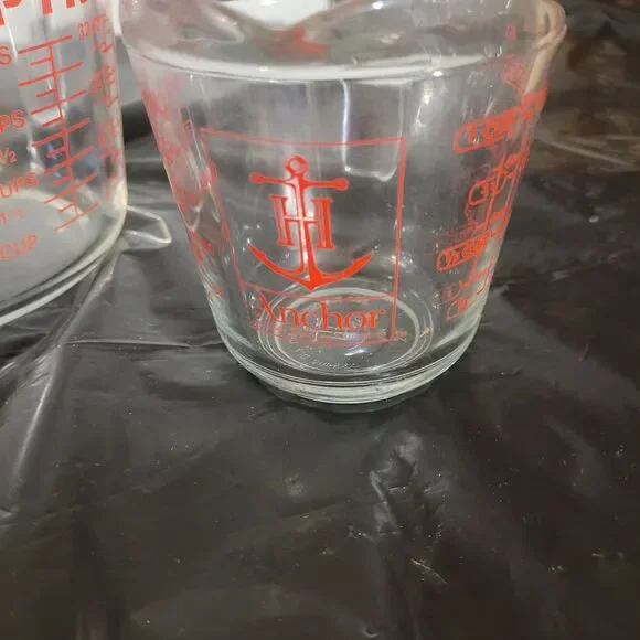 Vtg Pyrex Glass Liquid Measuring 4 #532 Quart & 1 Cup Anchor Hocking - Picture 6 of 7